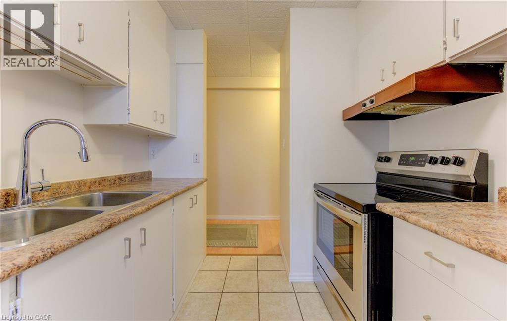 24 MOOREGATE Crescent Unit# 305 thumbnail 10