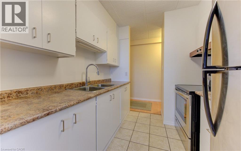 24 MOOREGATE Crescent Unit# 305 thumbnail 9