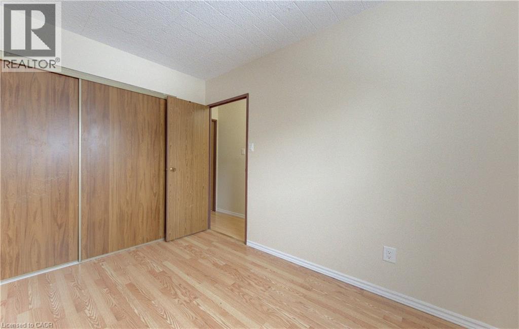 24 MOOREGATE Crescent Unit# 305 thumbnail 20