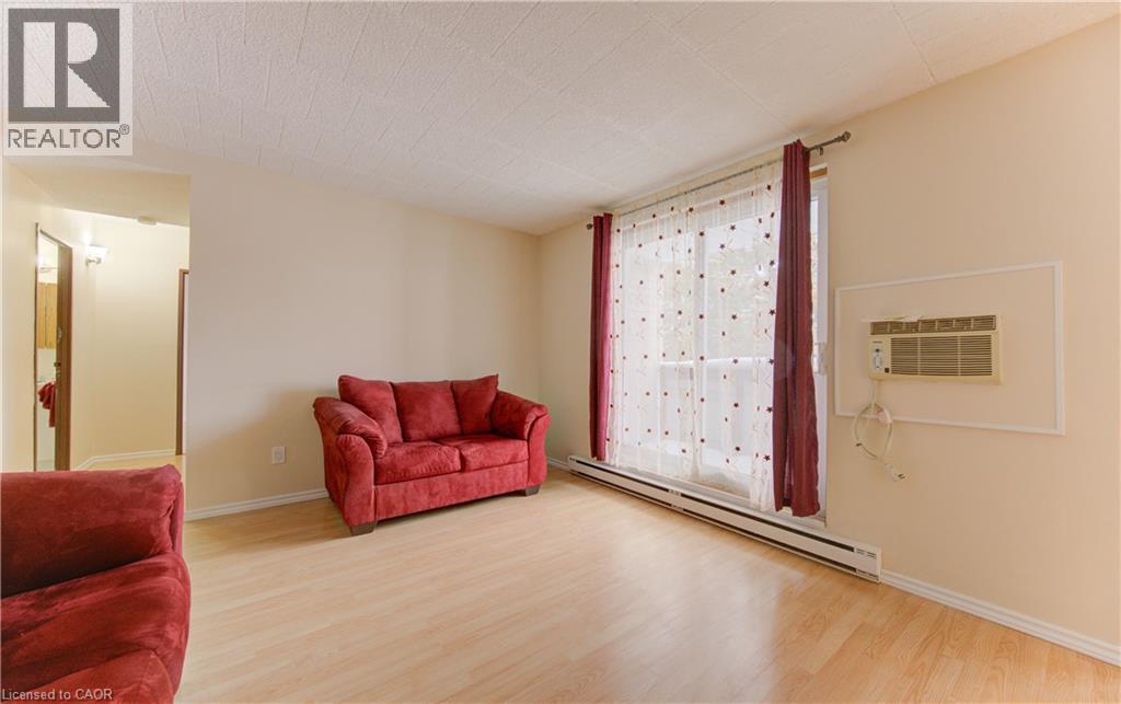 24 MOOREGATE Crescent Unit# 305 thumbnail 17