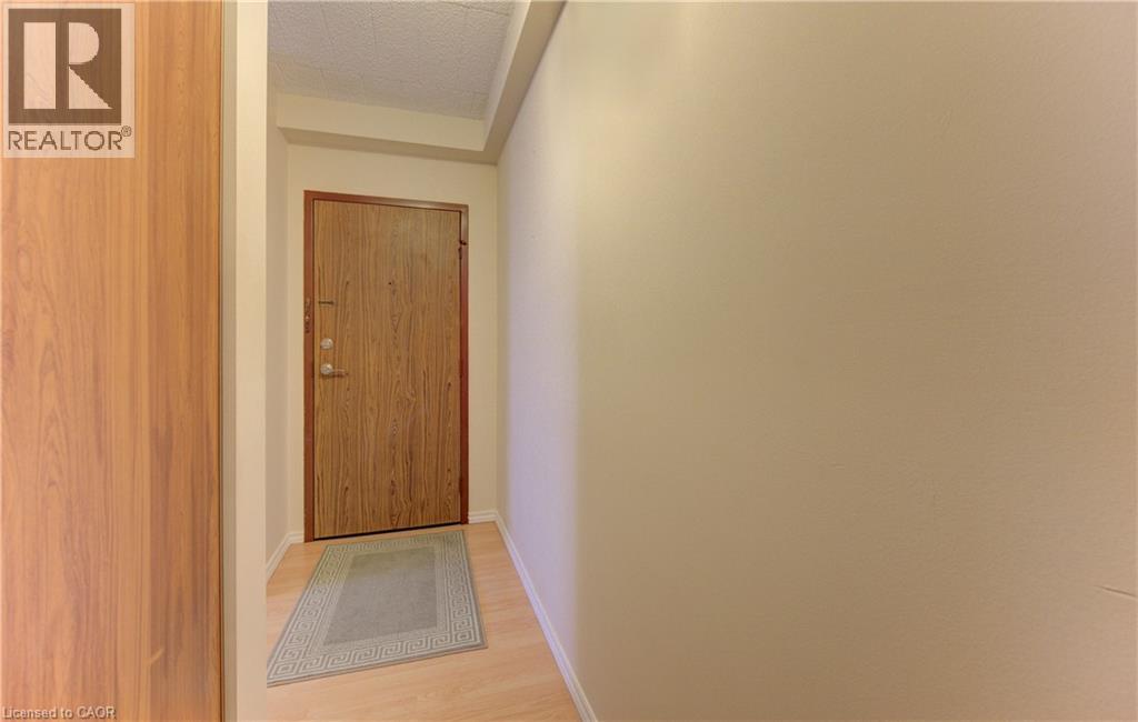 24 MOOREGATE Crescent Unit# 305 thumbnail 7