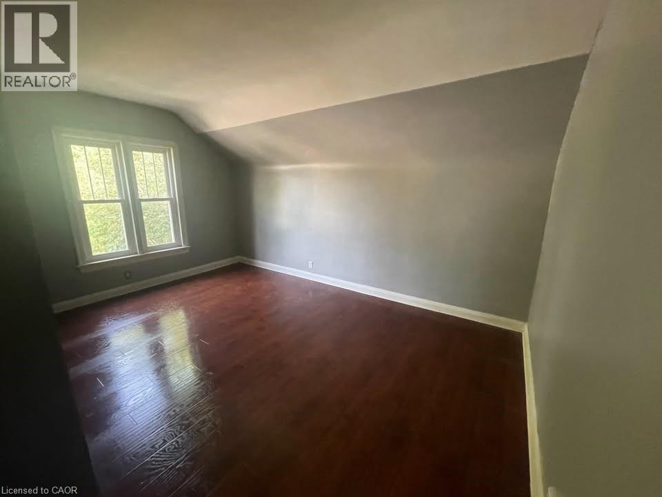 34 OAK Street thumbnail 10