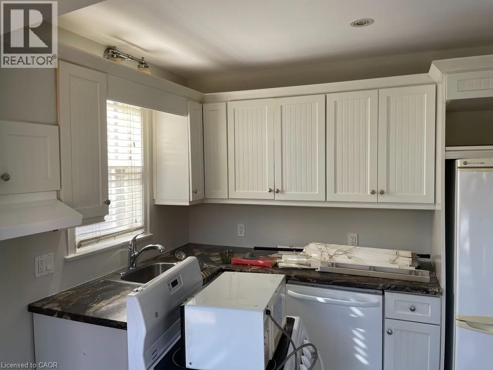 34 OAK Street thumbnail 18