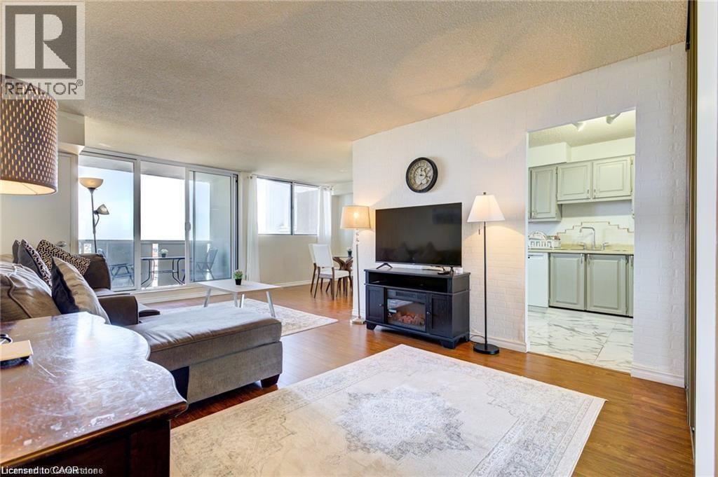 375 KING Street N Unit# 1608 thumbnail 10