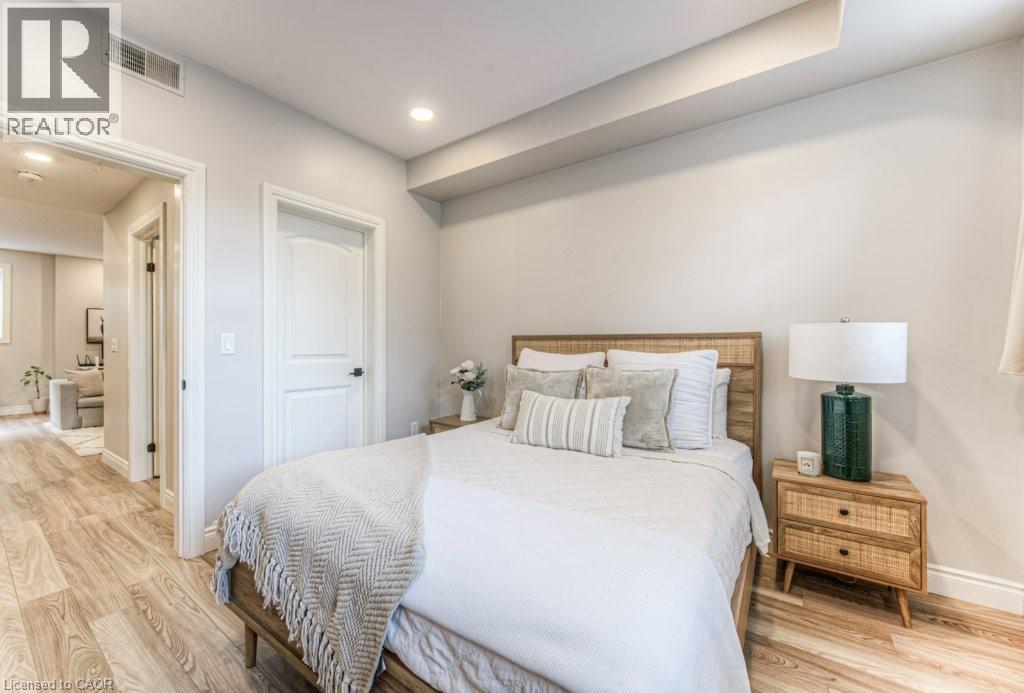 112 UNION Street E Unit# A103 thumbnail 20