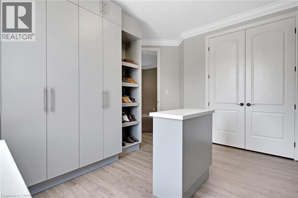 258 EDGEWATER Crescent Unit# 8 thumbnail 28