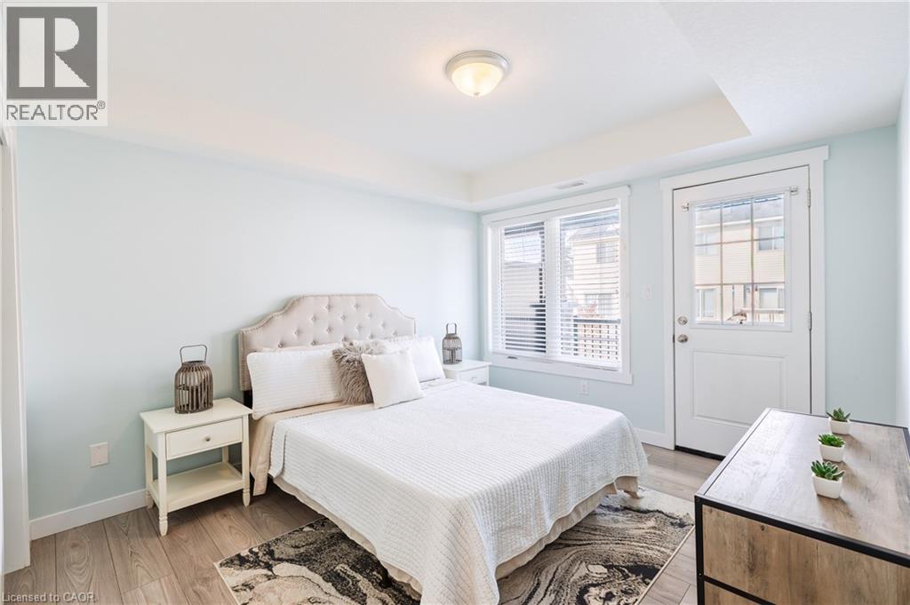 160 ROCHEFORT Street Unit# E5 thumbnail 16