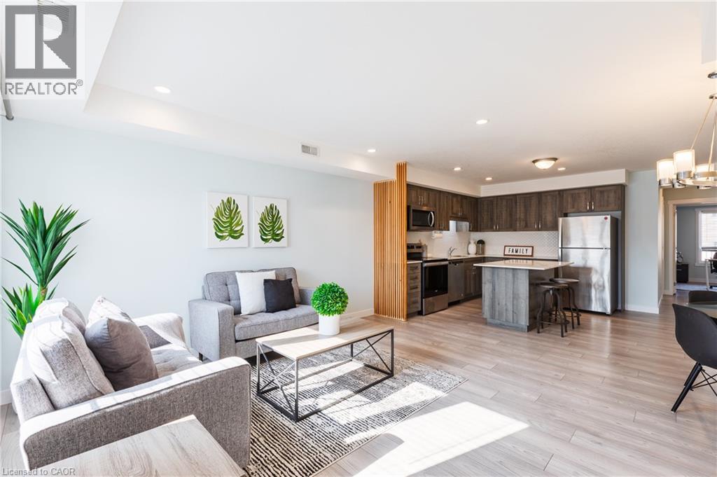 160 ROCHEFORT Street Unit# E5 thumbnail 4