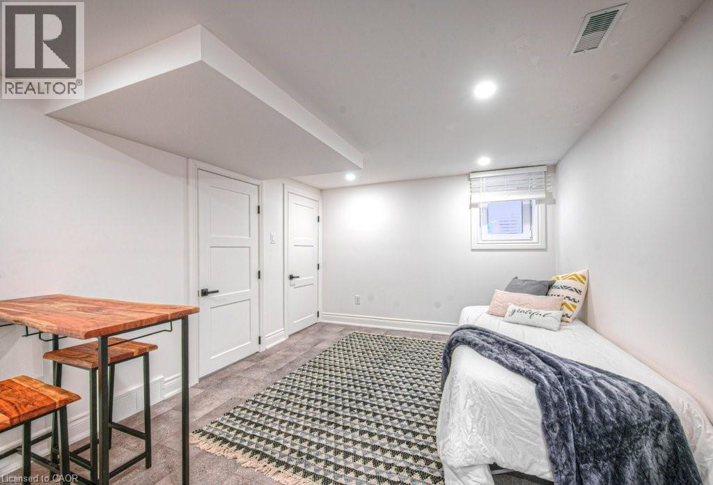 30 DUNBAR Road S thumbnail 23