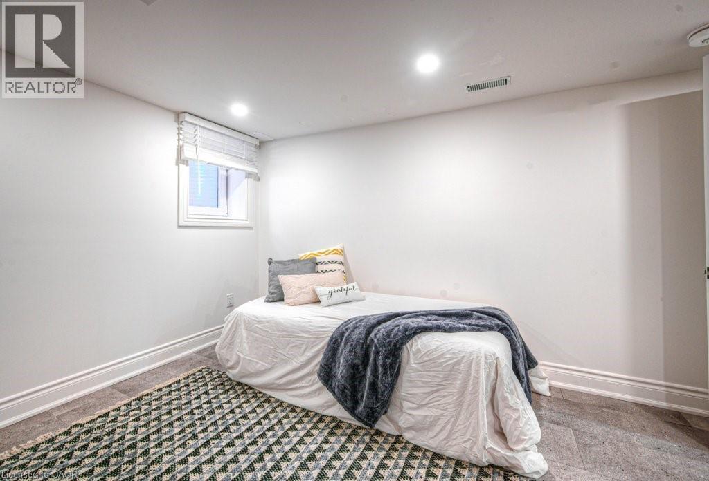 30 DUNBAR Road S thumbnail 24