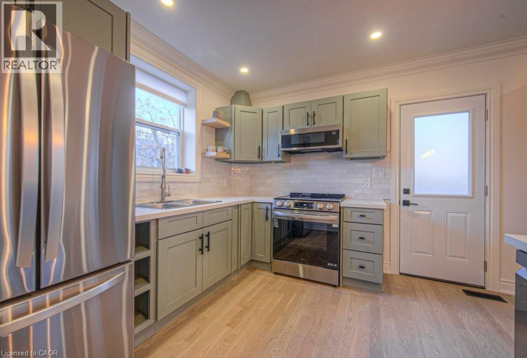 30 DUNBAR Road S thumbnail 3