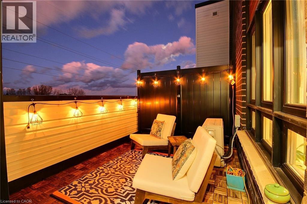 287 CHAPEL HILL Drive thumbnail 13