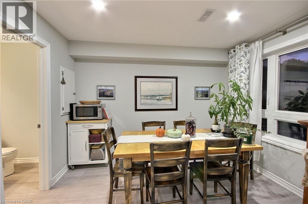 287 CHAPEL HILL Drive thumbnail 6