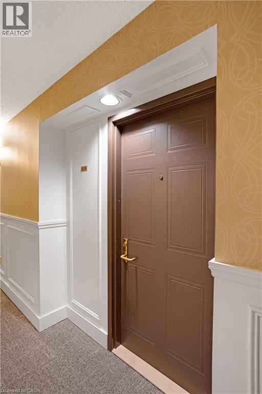 265 WESTCOURT Place Unit# 608 thumbnail 4