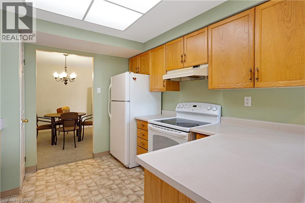 265 WESTCOURT Place Unit# 608 thumbnail 14