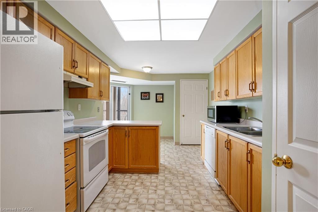 265 WESTCOURT Place Unit# 608 thumbnail 13