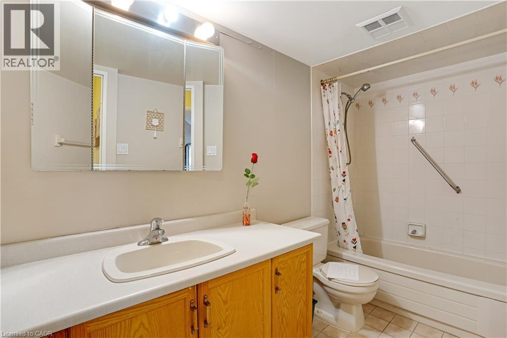 265 WESTCOURT Place Unit# 608 thumbnail 25