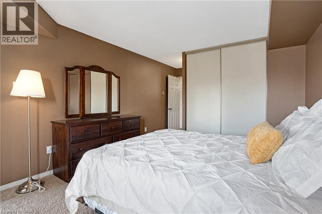 265 WESTCOURT Place Unit# 608 thumbnail 20