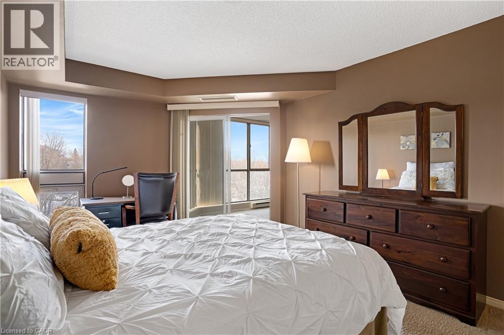 265 WESTCOURT Place Unit# 608 thumbnail 22