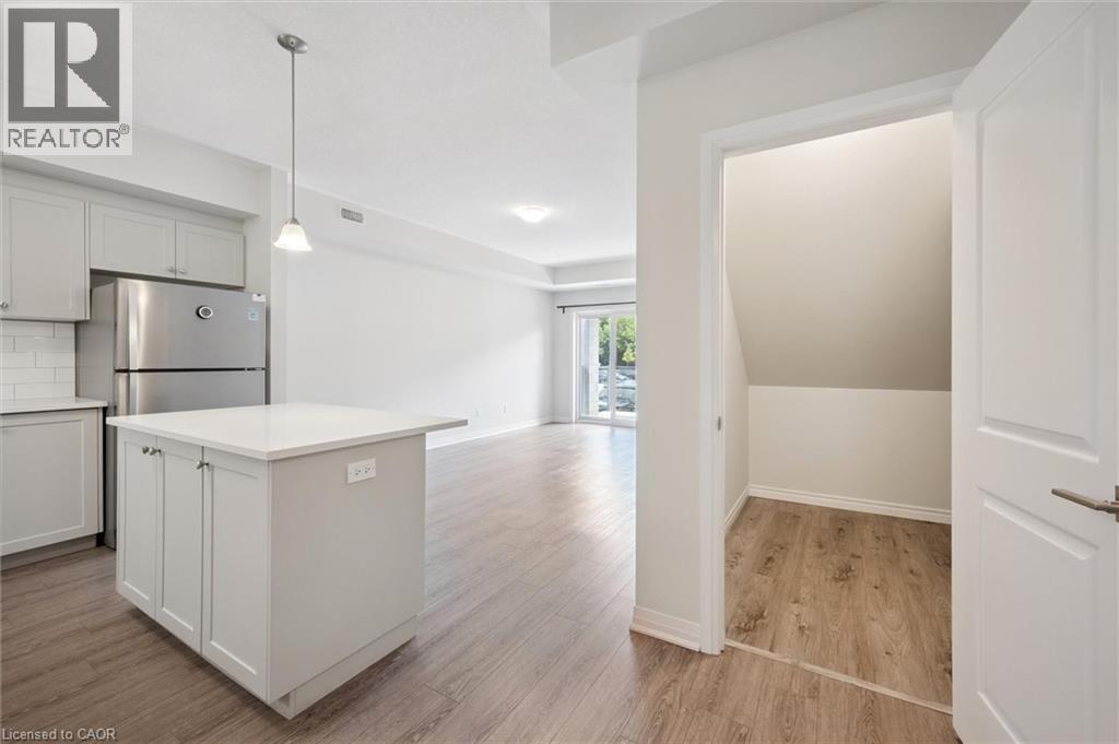 25 ISHERWOOD Avenue Unit# C34 thumbnail 10