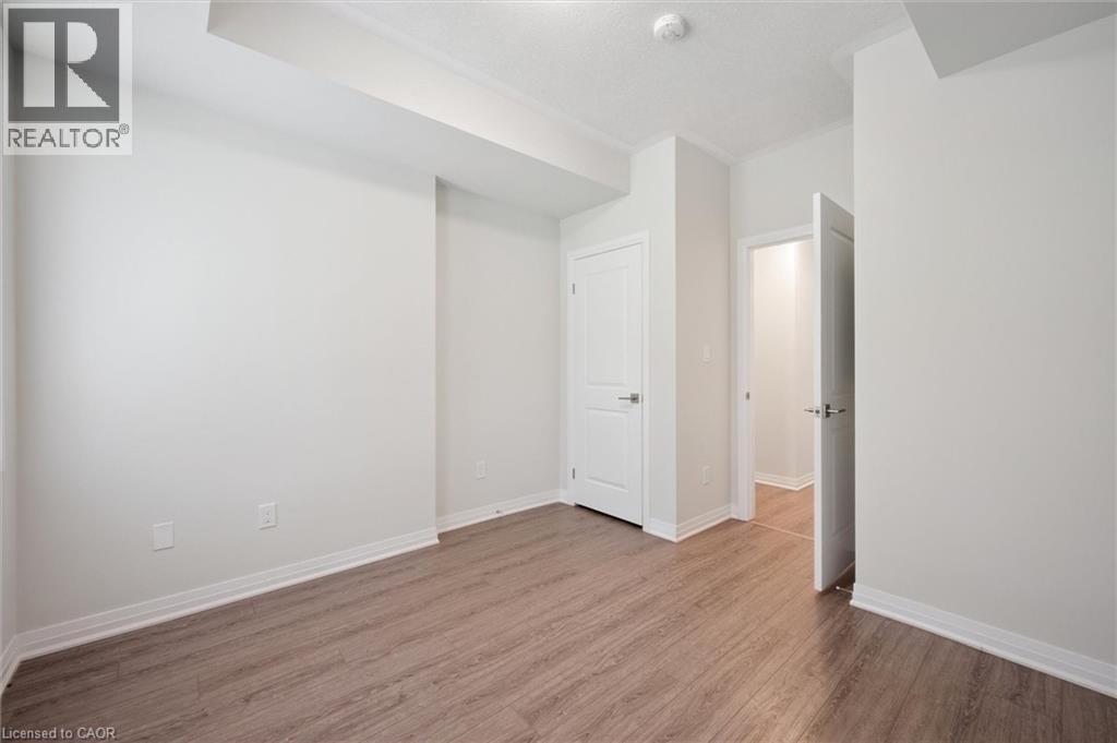 25 ISHERWOOD Avenue Unit# C34 thumbnail 13