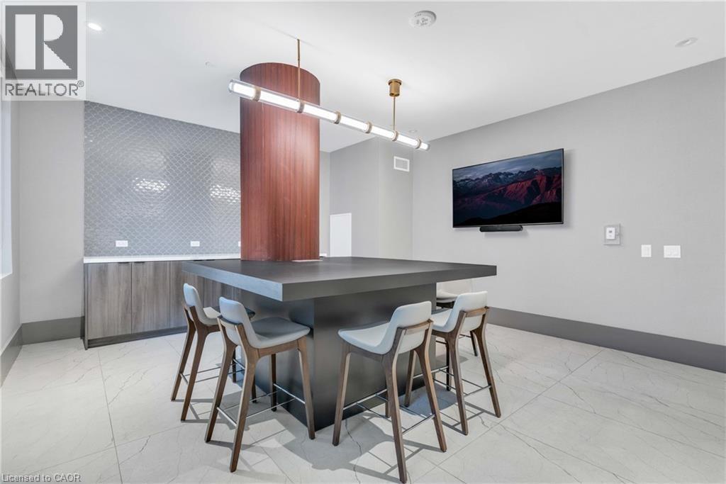 55 DUKE Street W Unit# 413 thumbnail 18