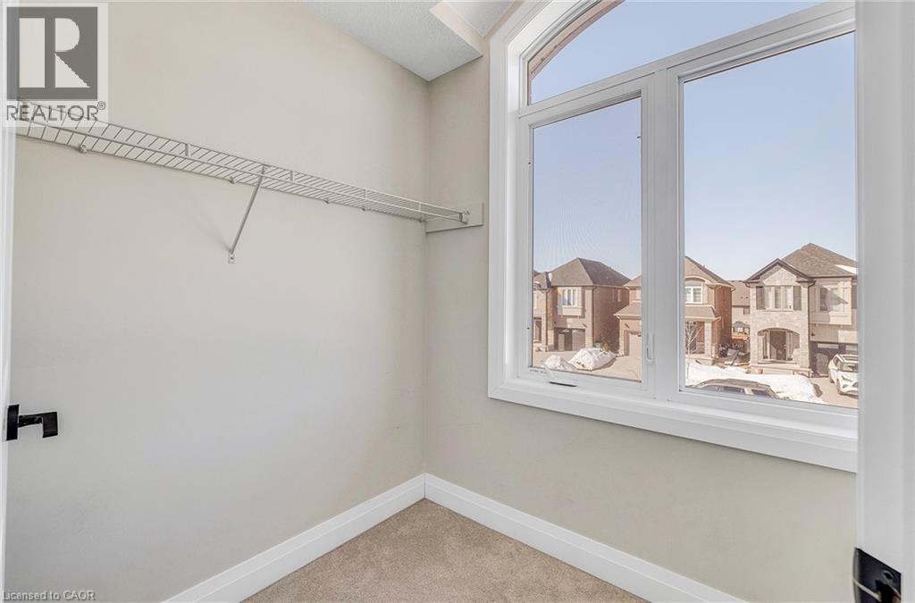 47 PONDCLIFFE Drive thumbnail 14