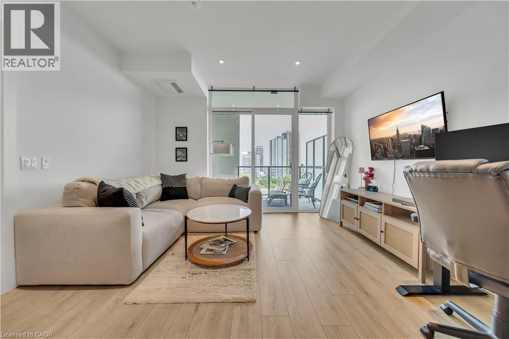 741 KING Street W Unit# 906 thumbnail 10