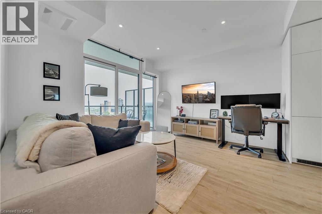 741 KING Street W Unit# 906 thumbnail 11