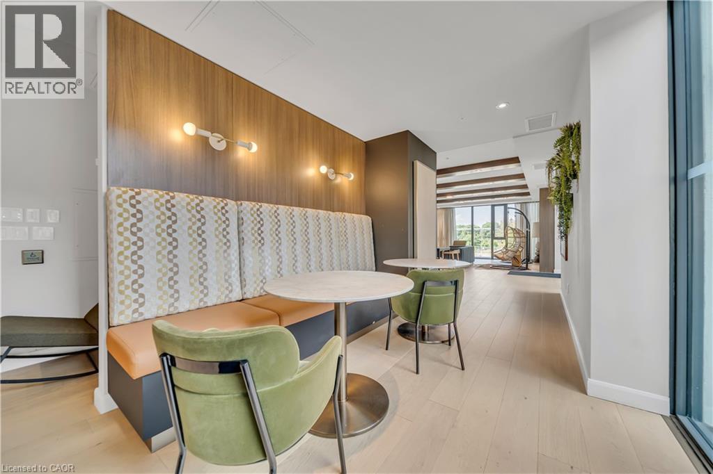 741 KING Street W Unit# 906 thumbnail 28