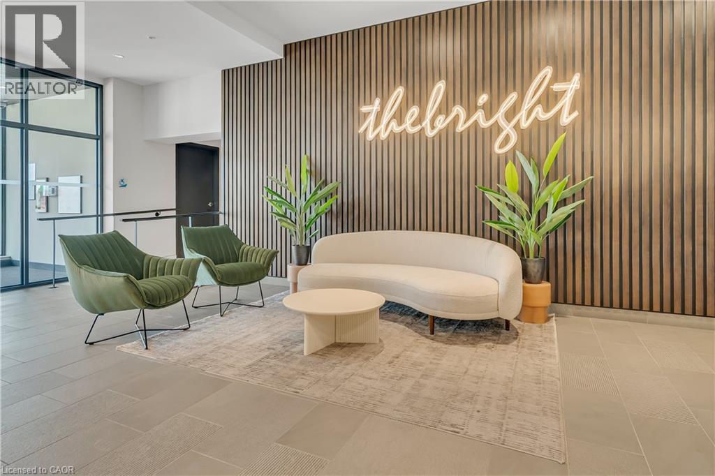 741 KING Street W Unit# 906 thumbnail 5