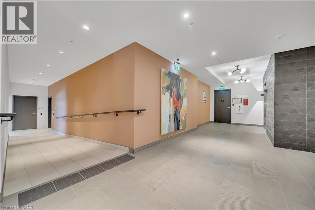 741 KING Street W Unit# 906 thumbnail 6