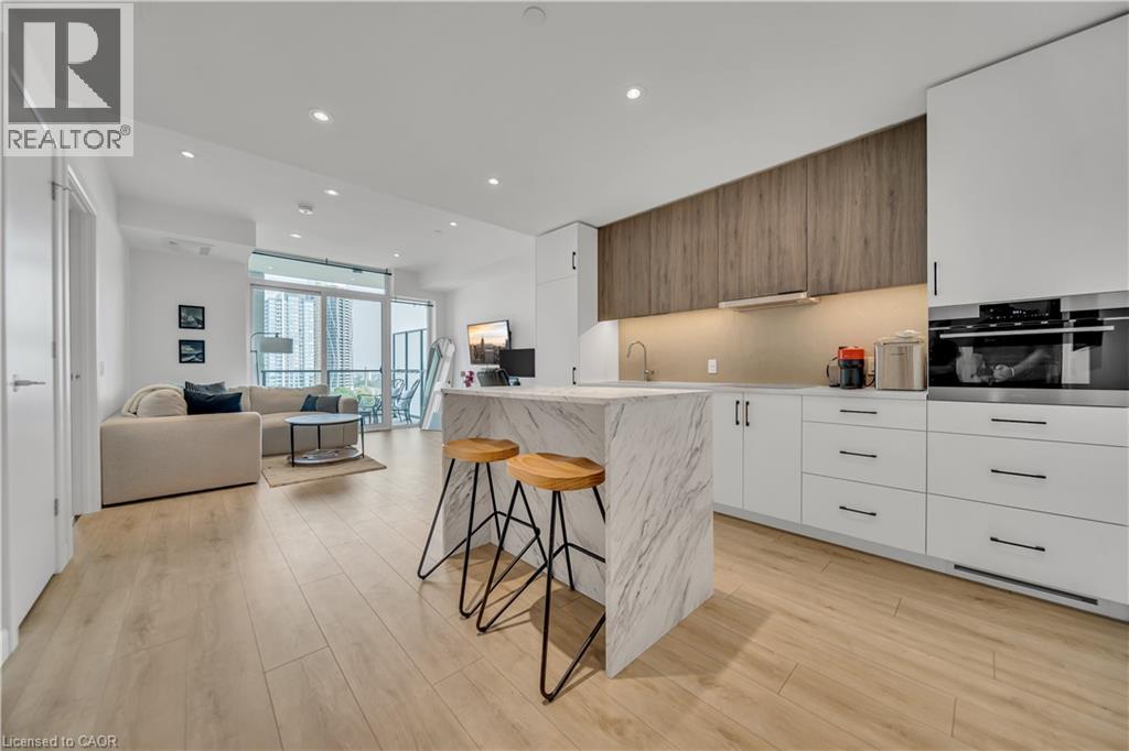 741 KING Street W Unit# 906 thumbnail 8