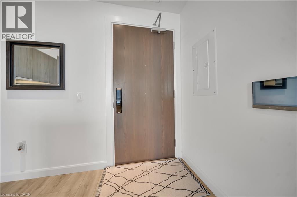 741 KING Street W Unit# 906 thumbnail 9