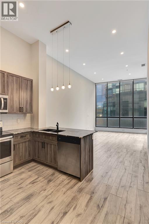 100 GARMENT Street Unit# 305 thumbnail 15