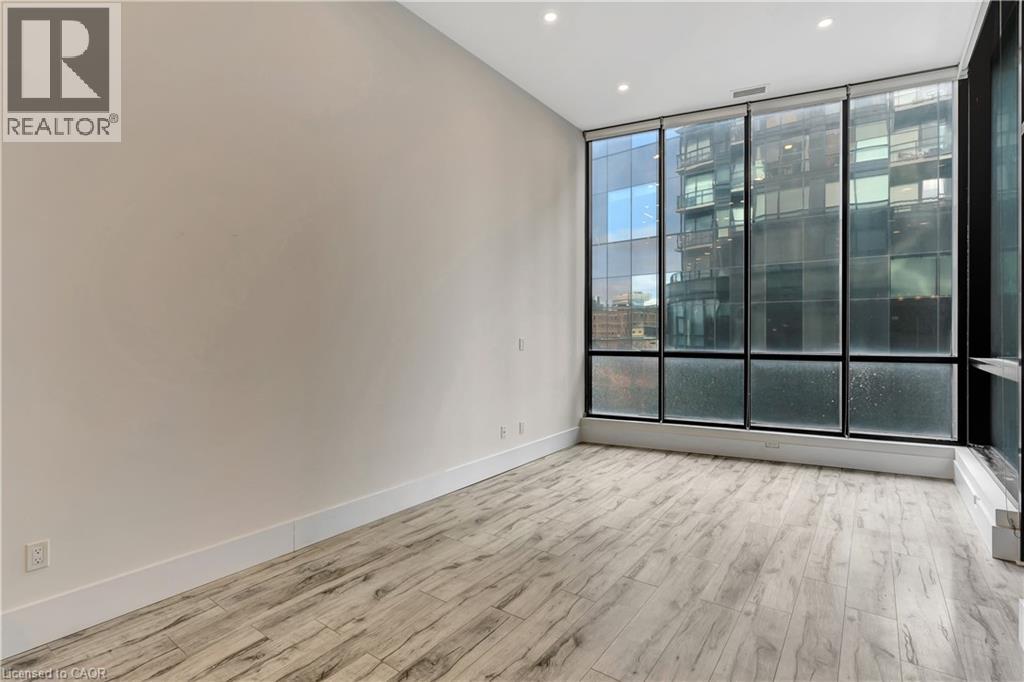 100 GARMENT Street Unit# 305 thumbnail 26