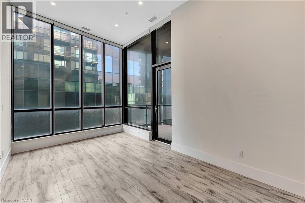 100 GARMENT Street Unit# 305 thumbnail 28