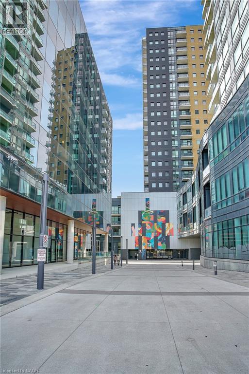 100 GARMENT Street Unit# 305 thumbnail 3