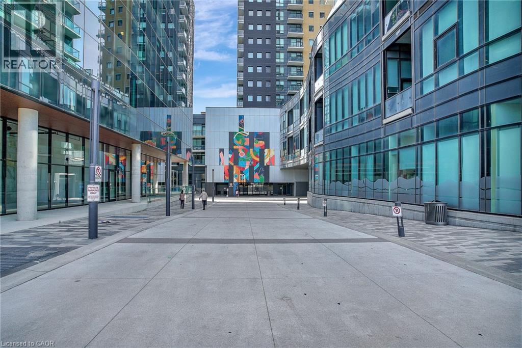 100 GARMENT Street Unit# 305 thumbnail 4