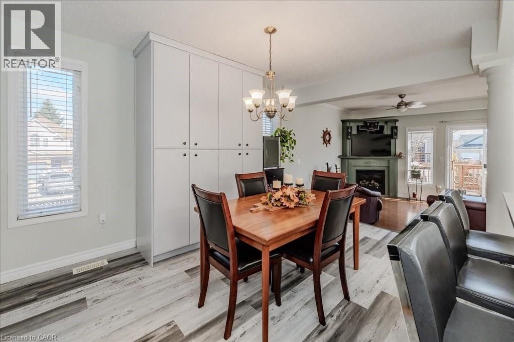 11 ACORN Way thumbnail 13