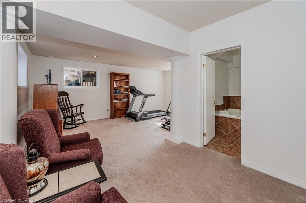 11 ACORN Way thumbnail 25