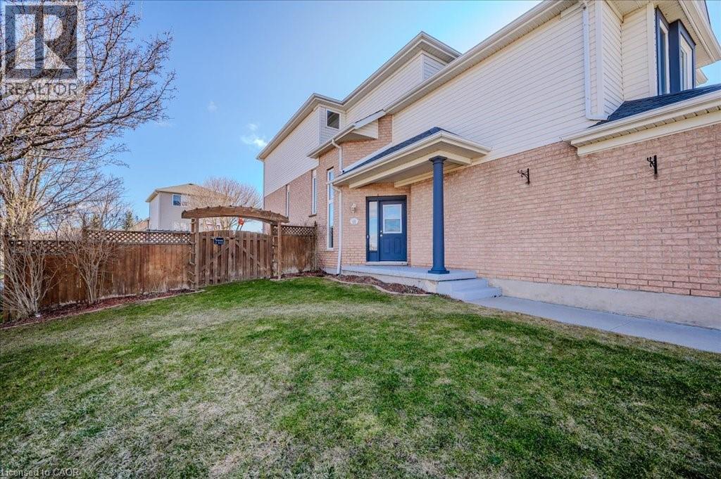 11 ACORN Way thumbnail 3