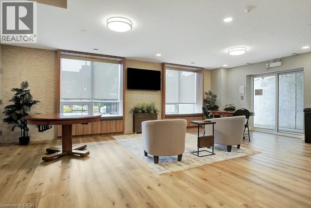 399 QUEEN Street S Unit# 101 thumbnail 38