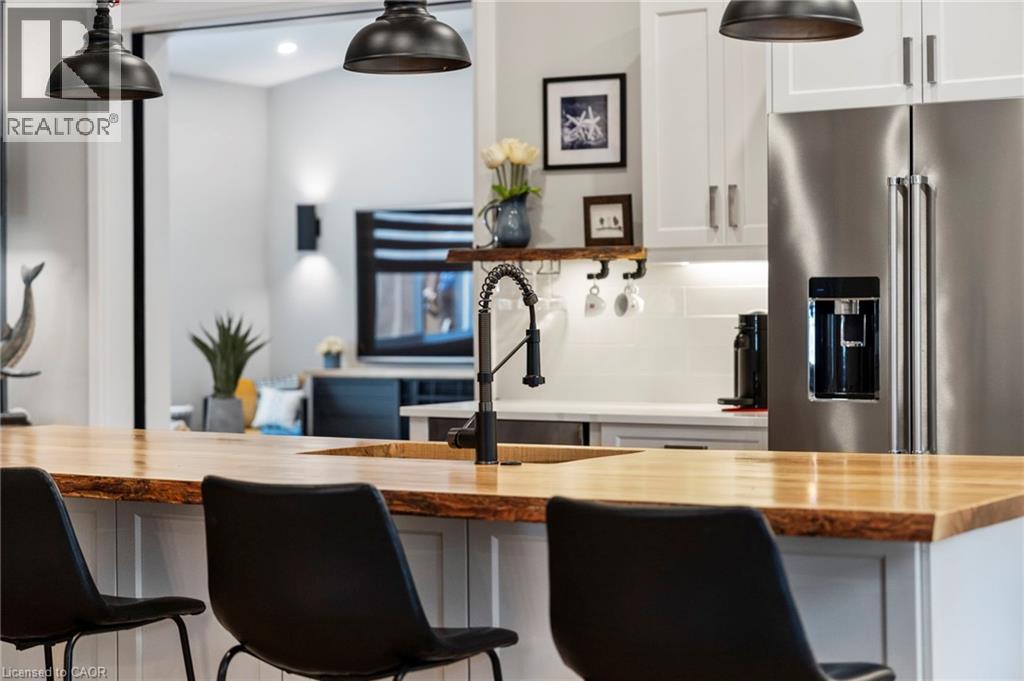 1283 SWAN Street thumbnail 14