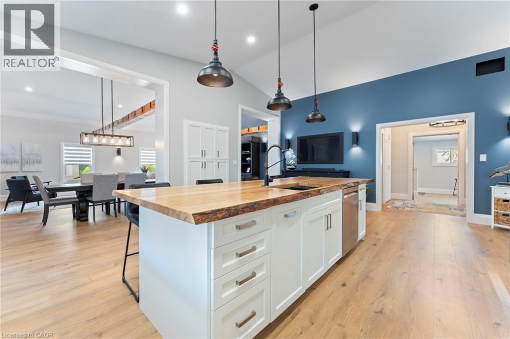 1283 SWAN Street thumbnail 19