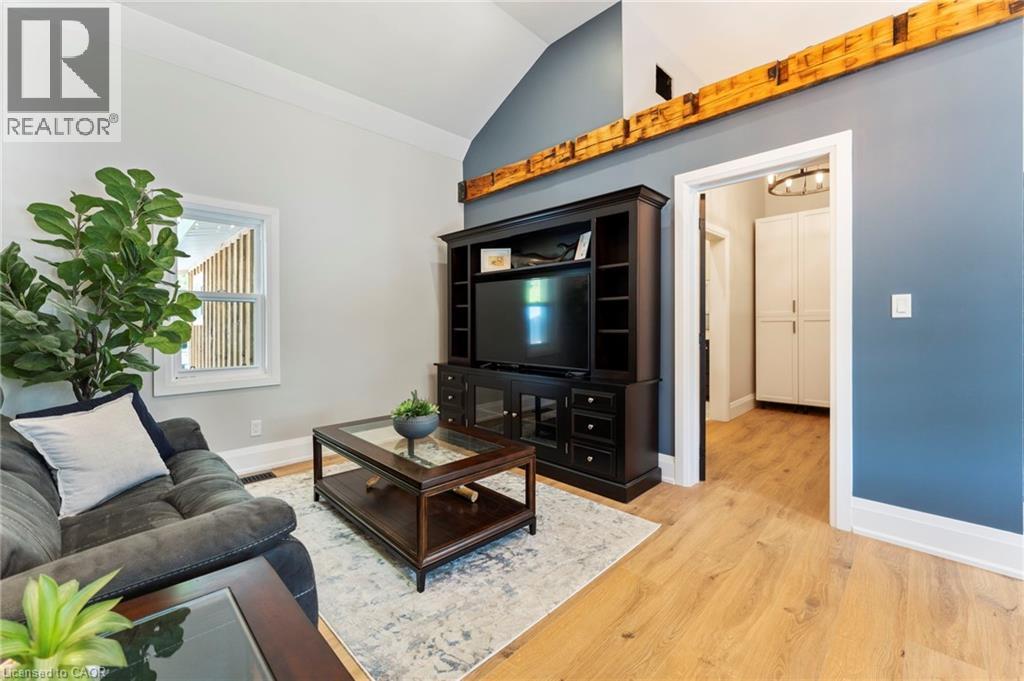 1283 SWAN Street thumbnail 34