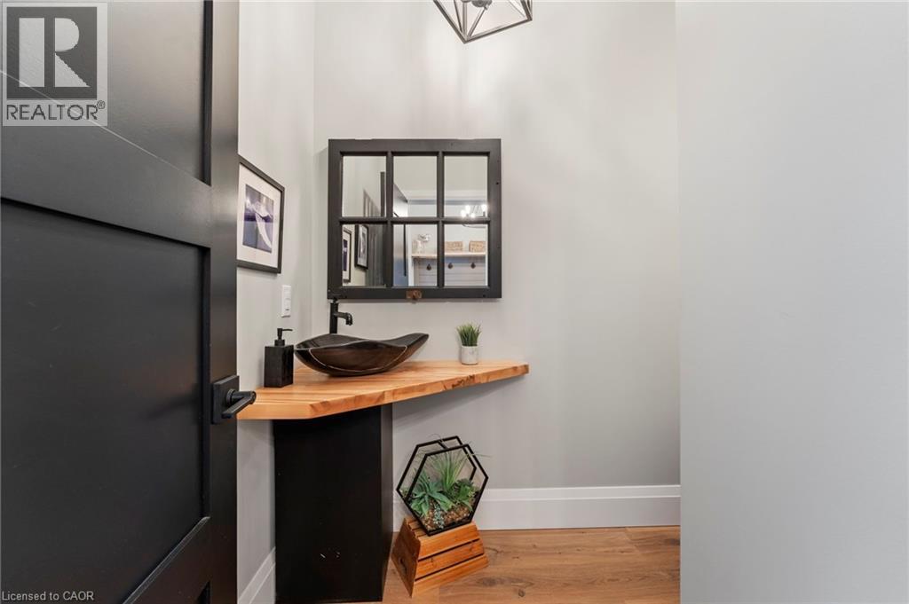 1283 SWAN Street thumbnail 38