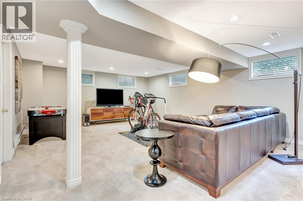 22 DEERPATH Court thumbnail 40