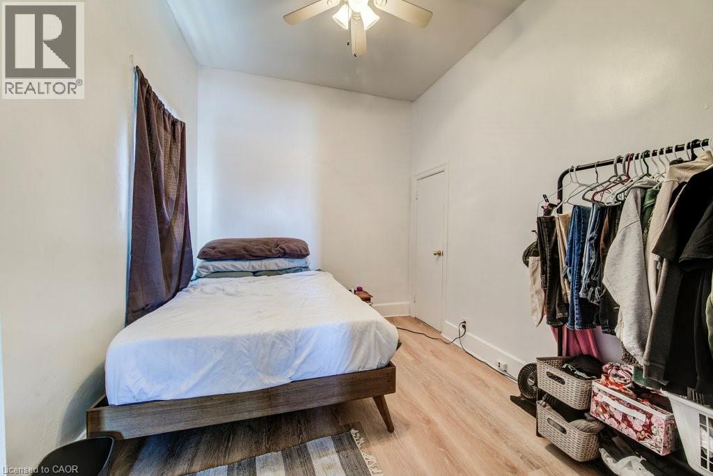 30 BROOK Street thumbnail 16