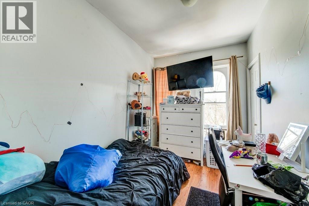 30 BROOK Street thumbnail 19